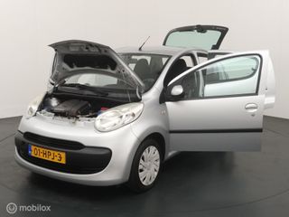 Voertuigafbeelding 16