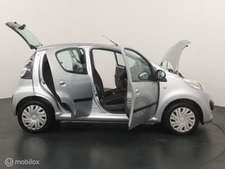 Voertuigafbeelding 21