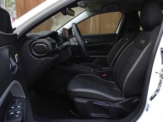 Voertuigafbeelding 27