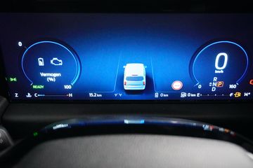 Voertuigafbeelding 6