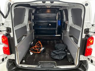 Voertuigafbeelding 22