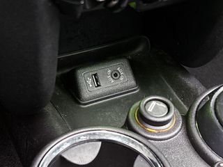 Voertuigafbeelding 21