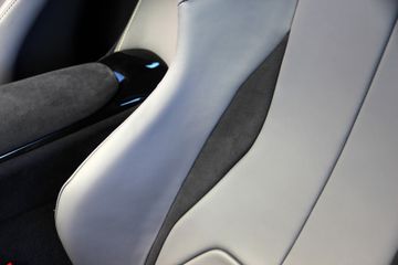 Voertuigafbeelding 16