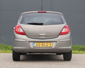 Voertuigafbeelding 12