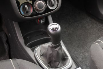 Voertuigafbeelding 26