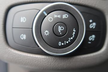 Voertuigafbeelding 9