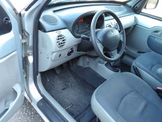 Voertuigafbeelding 6