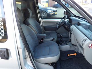 Voertuigafbeelding 7