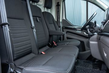 Voertuigafbeelding 12