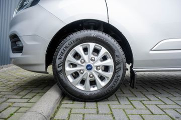 Voertuigafbeelding 28