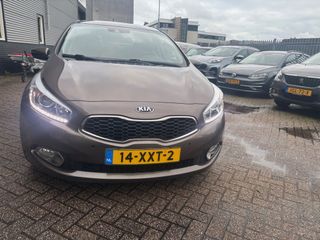 Voertuigafbeelding 7