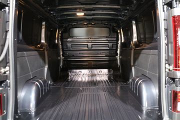 Voertuigafbeelding 13