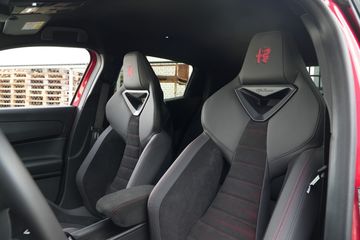 Voertuigafbeelding 44