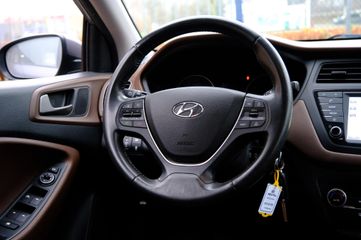 Voertuigafbeelding 5