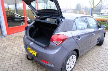 Voertuigafbeelding 9