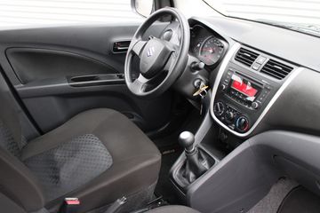 Voertuigafbeelding 3