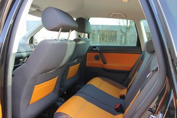 Voertuigafbeelding 7