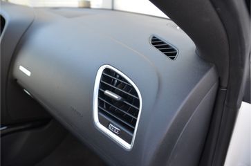 Voertuigafbeelding 25