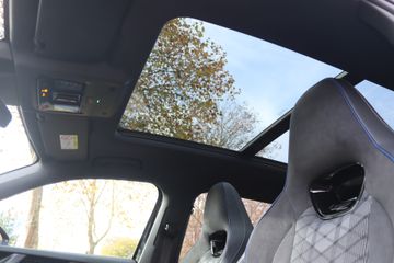 Voertuigafbeelding 12