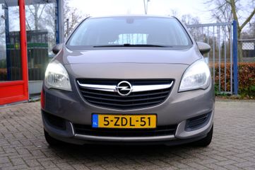 Voertuigafbeelding 6