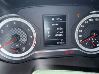 Voertuigafbeelding 13