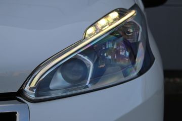 Voertuigafbeelding 31