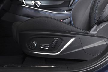 Voertuigafbeelding 16