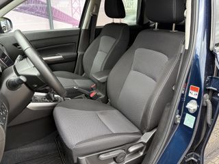 Voertuigafbeelding 17