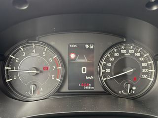 Voertuigafbeelding 9