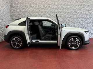 Voertuigafbeelding 67