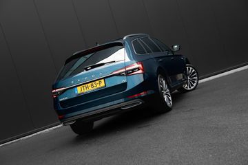 Voertuigafbeelding 7