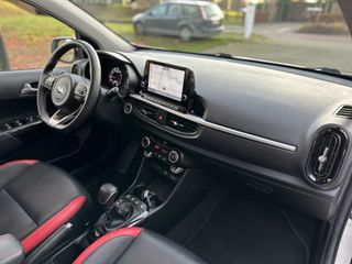 Voertuigafbeelding 17