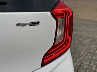 Voertuigafbeelding 9