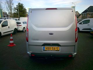 Voertuigafbeelding 5