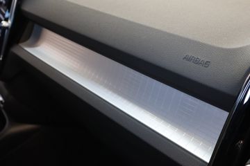 Voertuigafbeelding 20