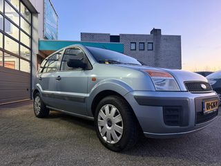 Voertuigafbeelding 1