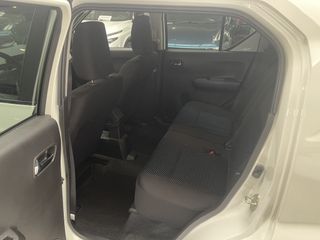 Voertuigafbeelding 12