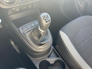 Voertuigafbeelding 18