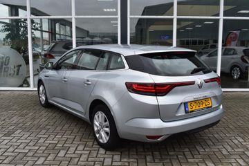 Voertuigafbeelding 3