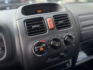 Voertuigafbeelding 8