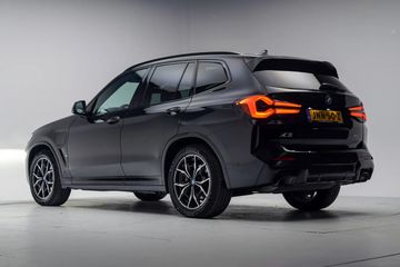 Voertuigafbeelding 2