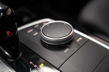 Voertuigafbeelding 36