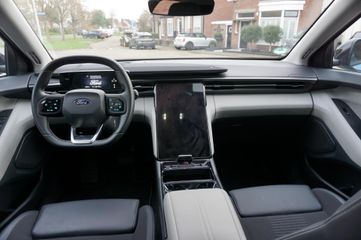 Voertuigafbeelding 2