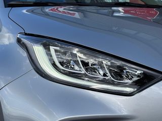 Voertuigafbeelding 6