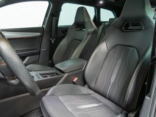 Voertuigafbeelding 8