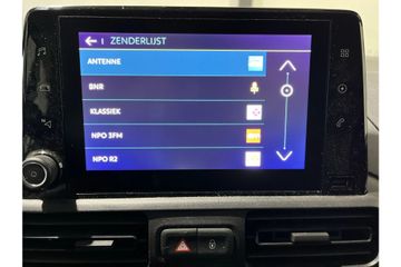 Voertuigafbeelding 8