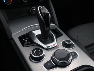 Voertuigafbeelding 24