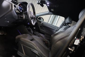 Voertuigafbeelding 6