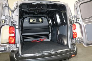 Voertuigafbeelding 12