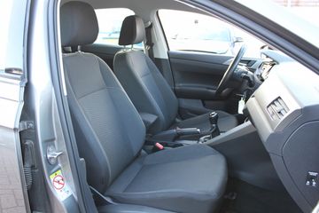 Voertuigafbeelding 17